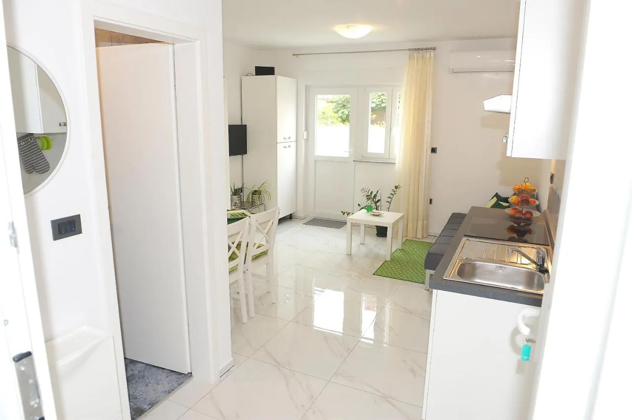 Ondina Apartments Pula Croatia