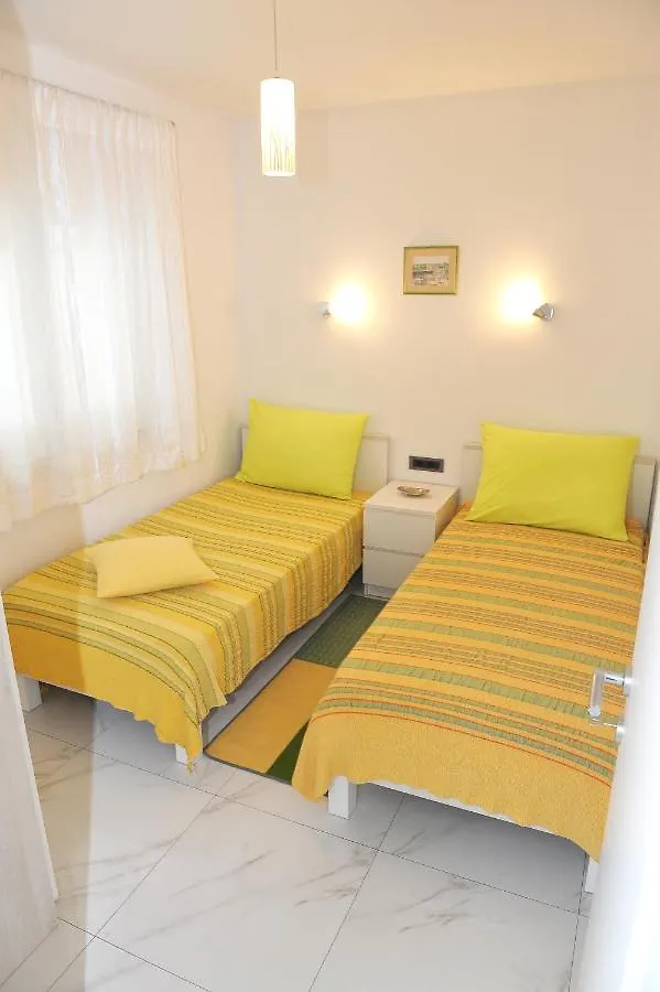 Ondina Apartments Pola
