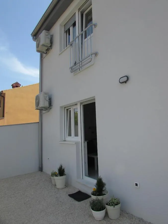 Ondina Apartments Pola Croazia