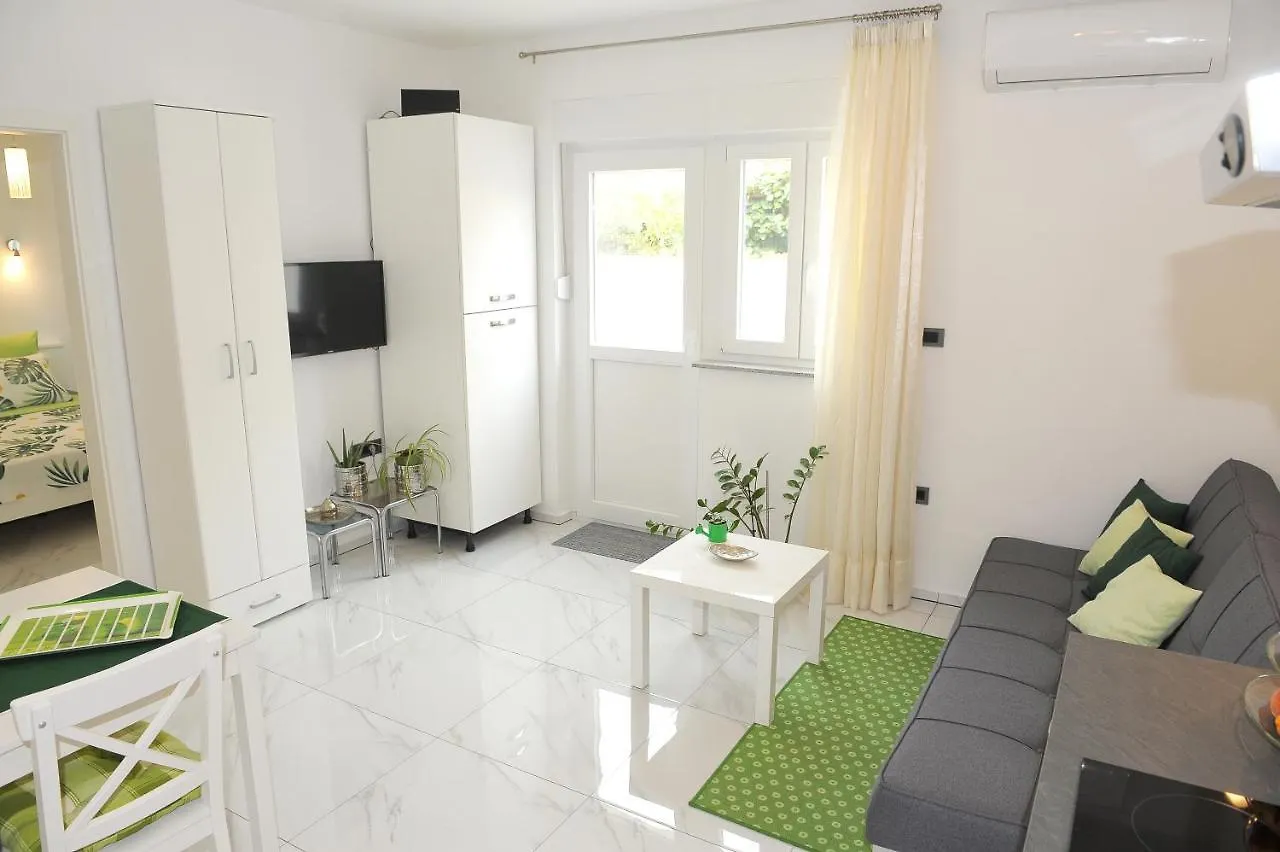 Ondina Apartments Pola Croazia