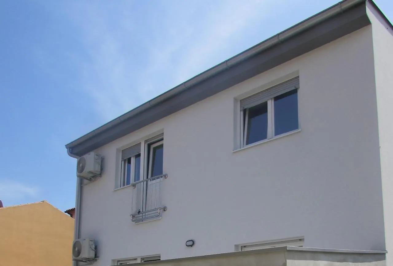 Ondina Apartments Pola