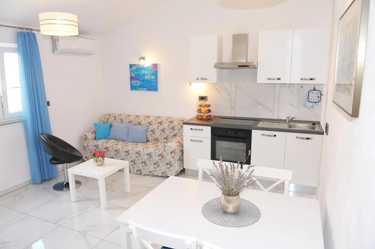 Ondina Apartments Pola